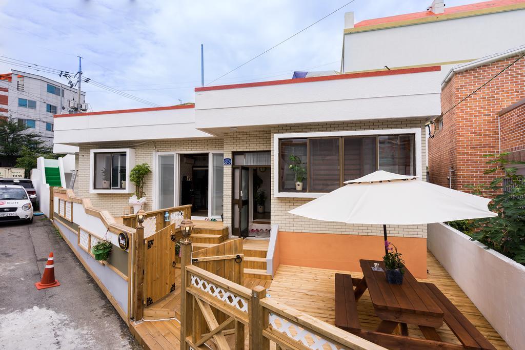 Yours Guesthouse In Tongyeong Eksteriør billede