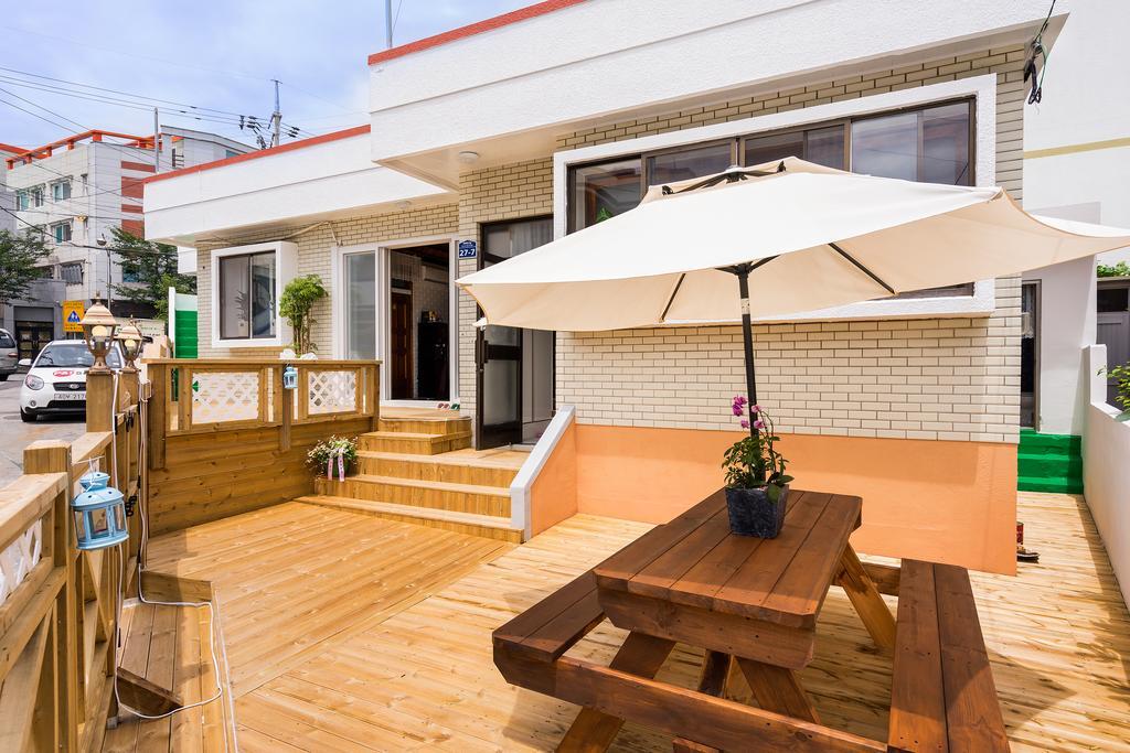 Yours Guesthouse In Tongyeong Eksteriør billede